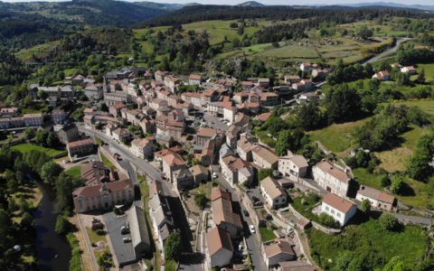 Village d'Auroux. Photo : Dylan Wasselin